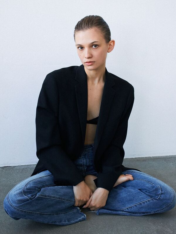 Lira Wanderstern (INO MODELS)