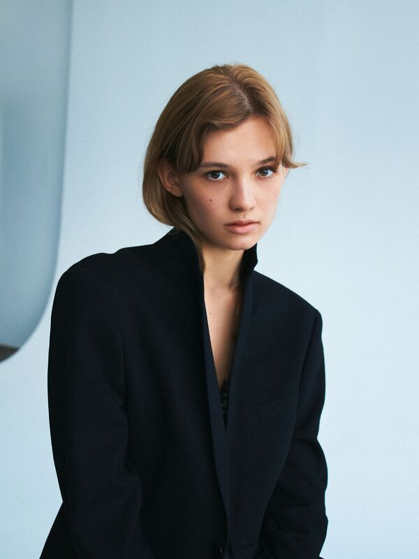 Lira Wanderstern (INO MODELS)