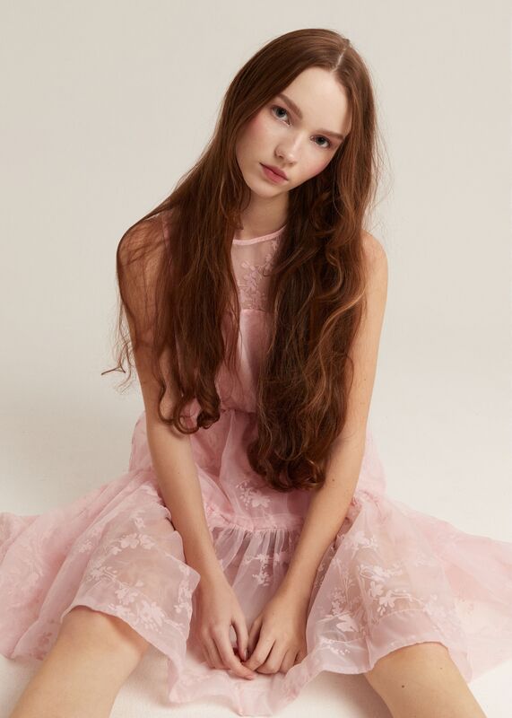 Ulyana Talasheva (INO MODELS)