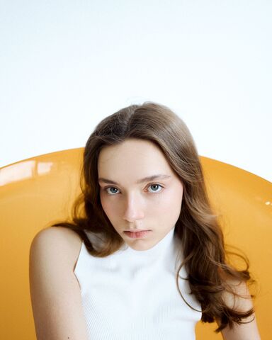 Emily / Picture #1