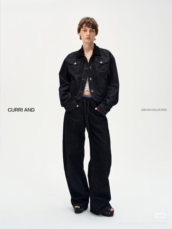 Viktoria Bykanova (INO MODELS)