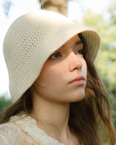 Emily / Picture #1